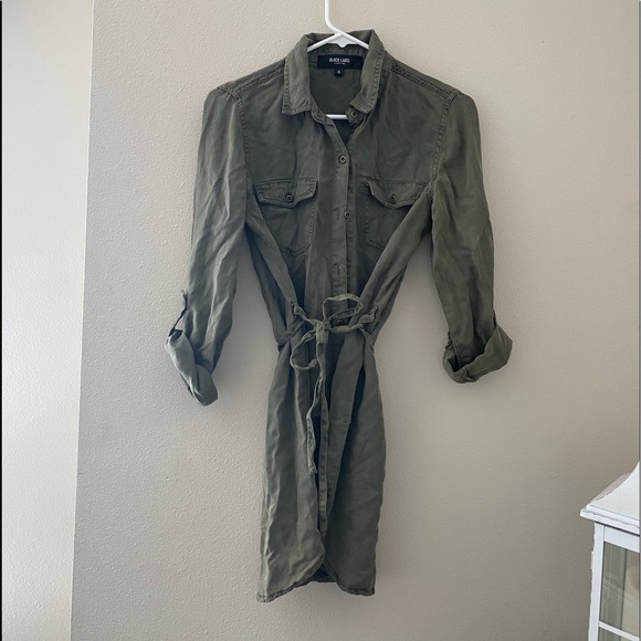 Army Green Button-up Tunic (fall must have! 🍁) - Picture 7 of 7